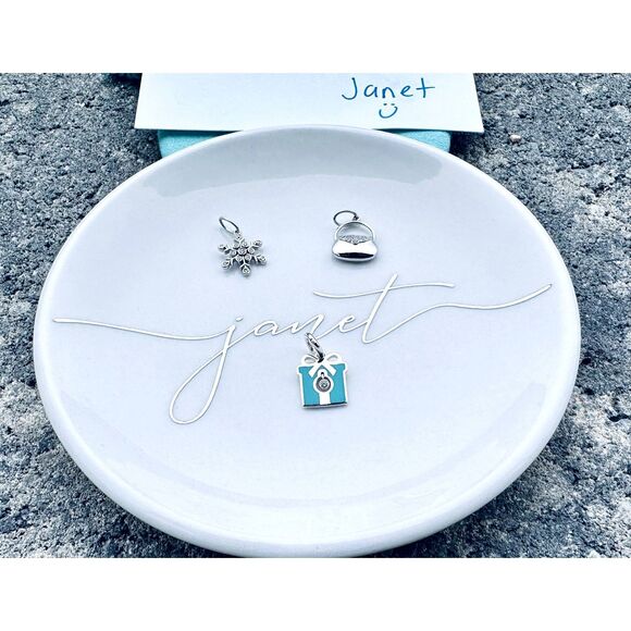 ❌Rare❌ Tiffany & Co Enamel Diamond Present Gift Box Charm Pendant in Silver - Picture 2 of 5